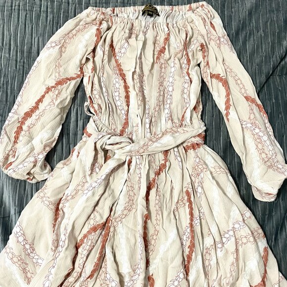 Kahulale'a Na'alehu Dress - Picture 1 of 4